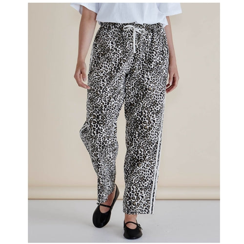 Quinn Cotton Jogger Leopard Print